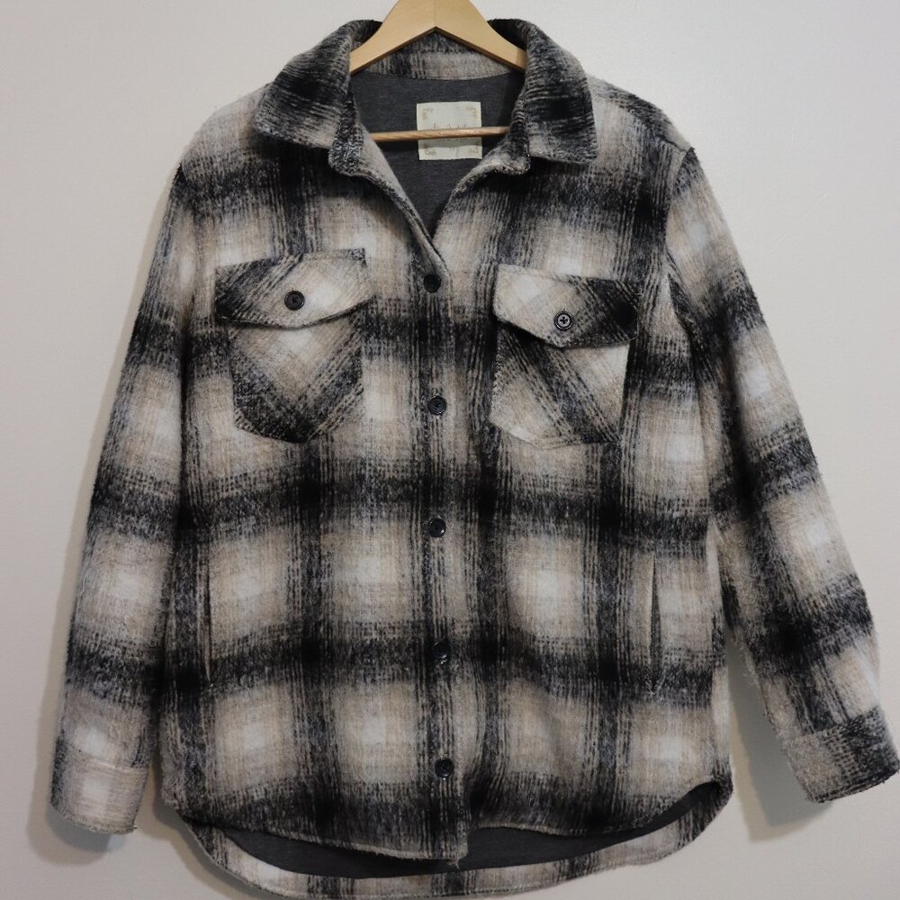 Altar’d State Plaid Shacket Jacket Tan/Black Medium